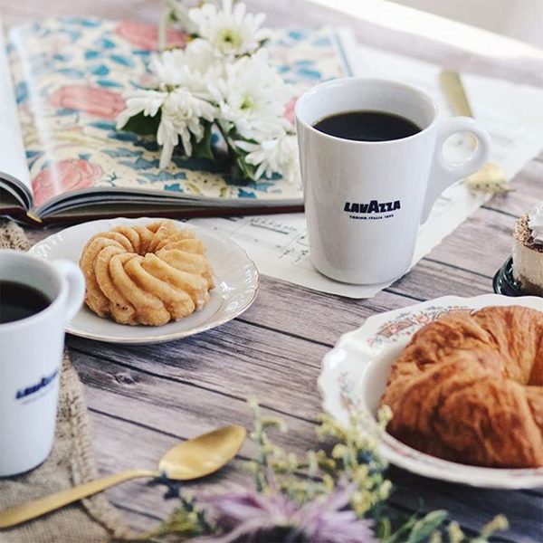 Lavazza Super Crema Whole Bean Coffee Blend - Image 2